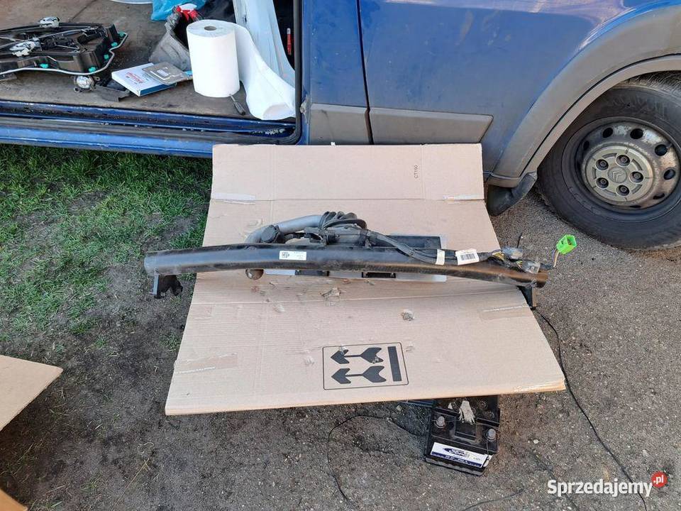 Hak holowniczy elektryczny Ford Kuga III