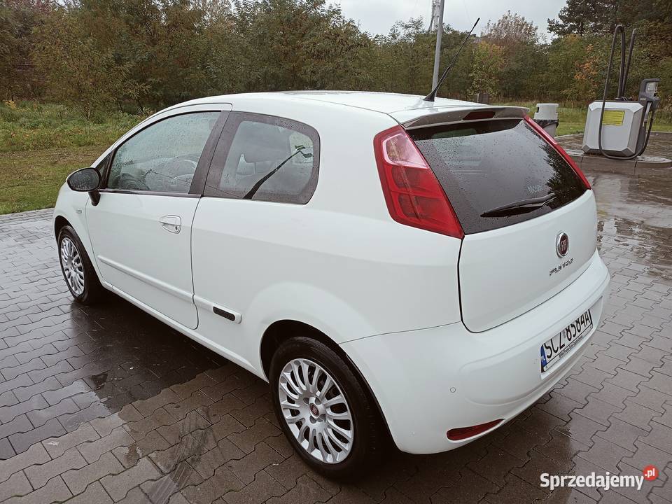 Fiat Punto 13 van nieuszkodzony Blachownia