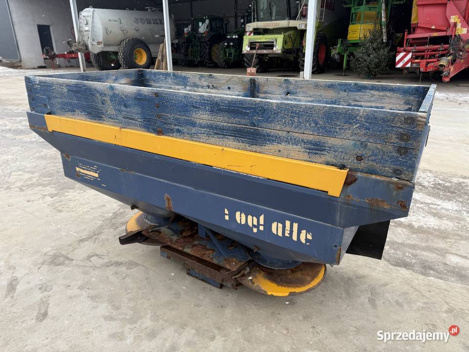 Rozsiewacz Bogballe 1500l 1224m nieuszkodzony Berezówka