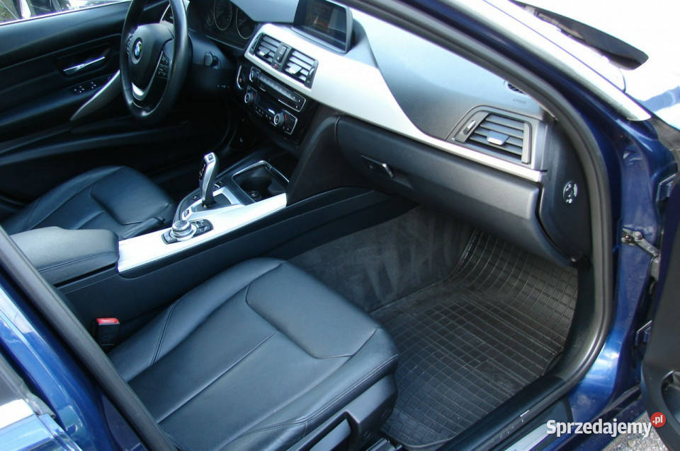 BMW 330 20 252 Hybrda Plungin F30 2012 BMW Piła