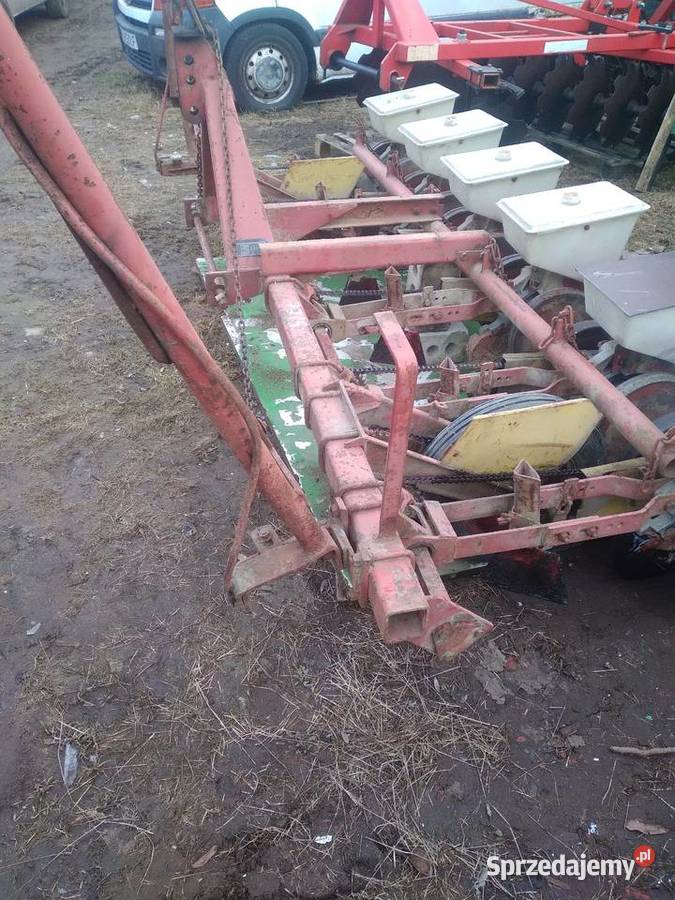 Siewnik do buraków AGROMET KUTNO