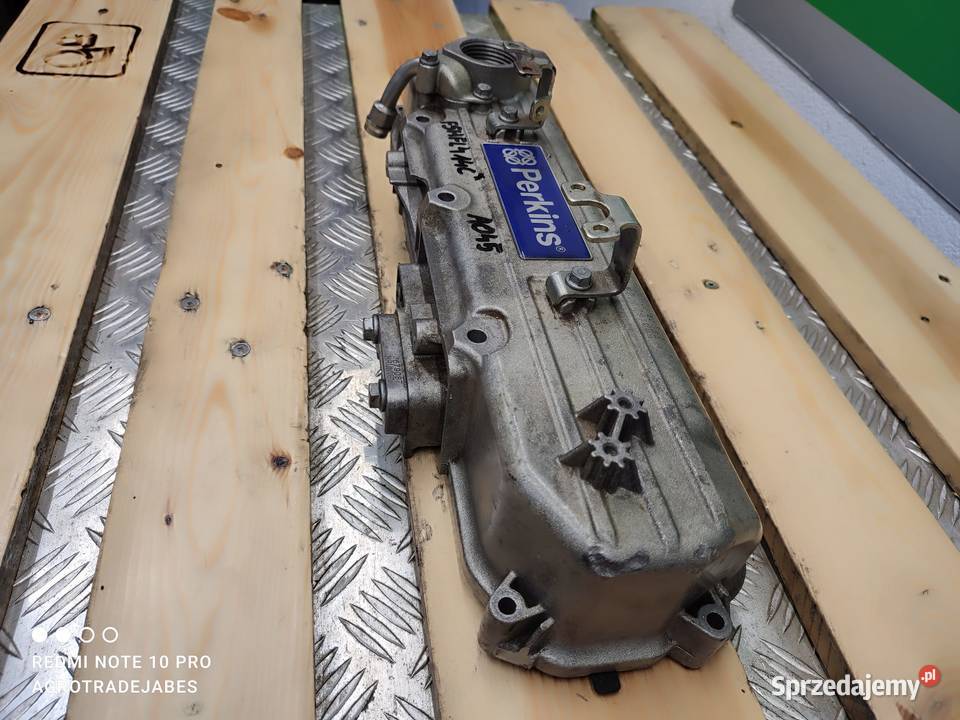 Pokrywa 504389278 zaworów silnika PERKINS sprzedam