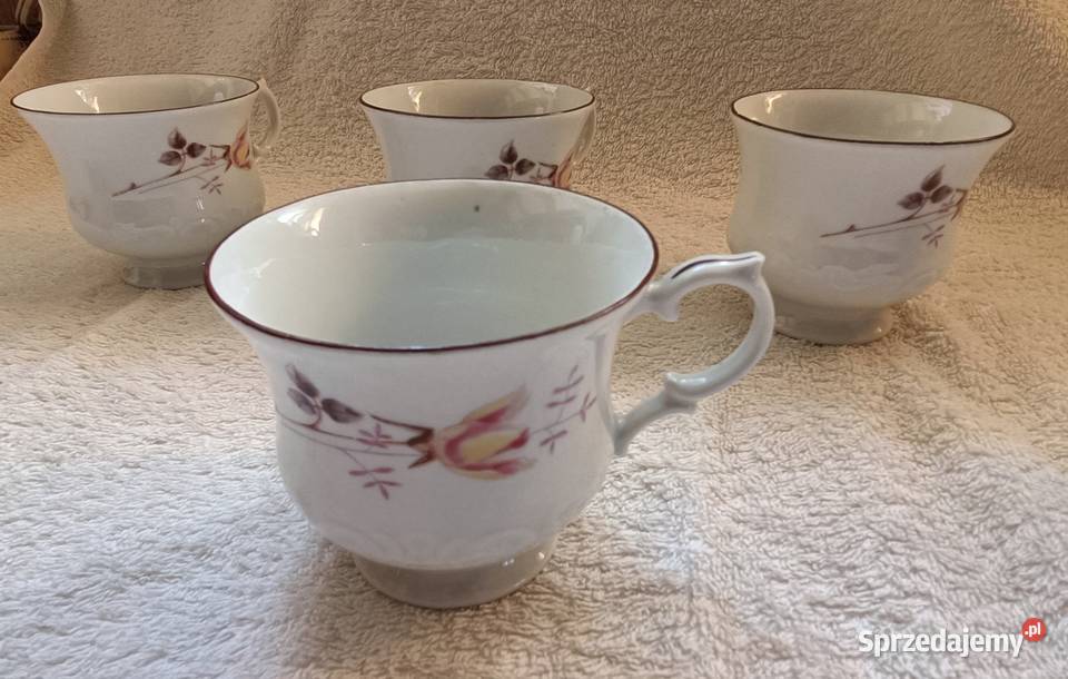 Ćmielów Serwis do kawy herbaty Filiżanki Brwinów sprzedam