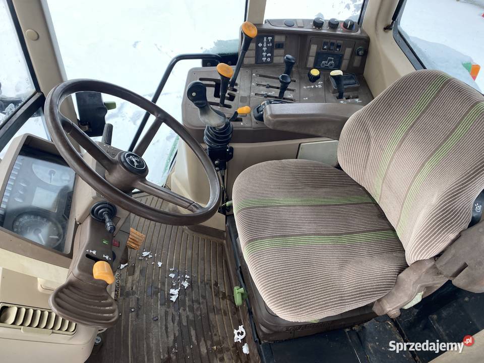 John Deere 6110 Biała