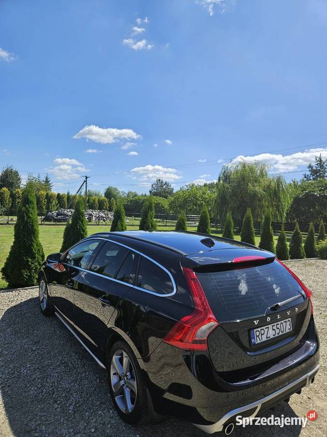 VOLVO V60 16 150 T3 327154km Wrocław
