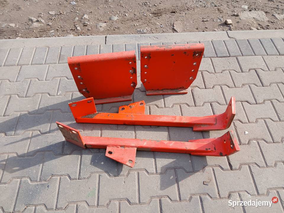 Wspornik podstawy błotników MF 255 ursus 3512