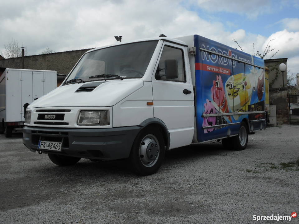 Iveco Daily 3512 28 TD Chłodnia Komorówka wspomaganie kierownicy Iveco