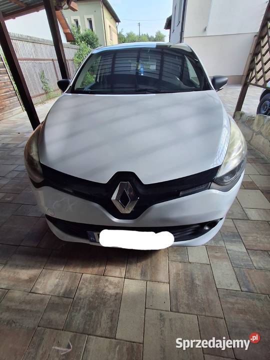 Renault clio 4 Rok produkcji 2014 podkarpackie Jasło