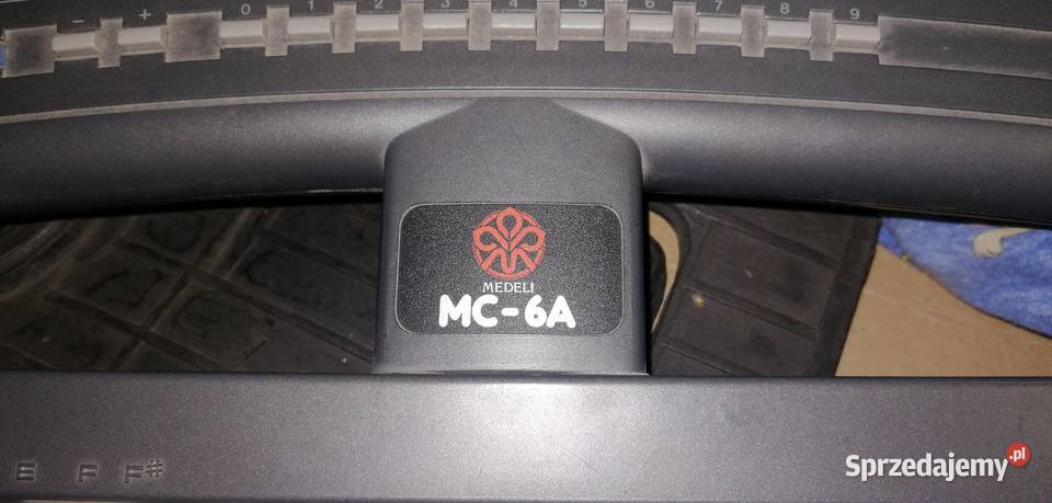 organy Casio MA 130 i Medeli MC 6A