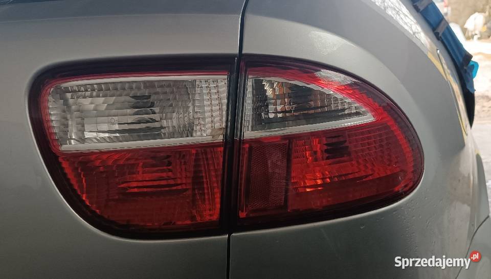 Tylnie lampy Leon 1 Lampy tylne Motoryzacja Morawica
