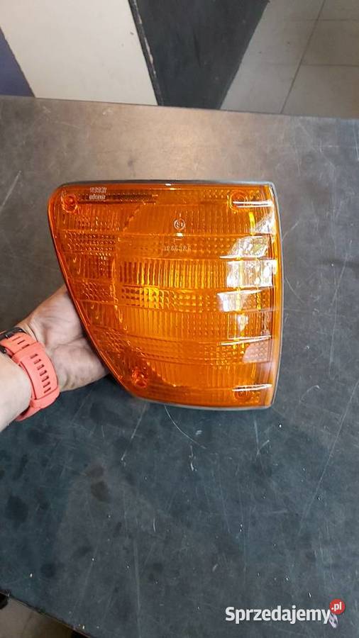 Mercedes w116 prawy migacze Prawe