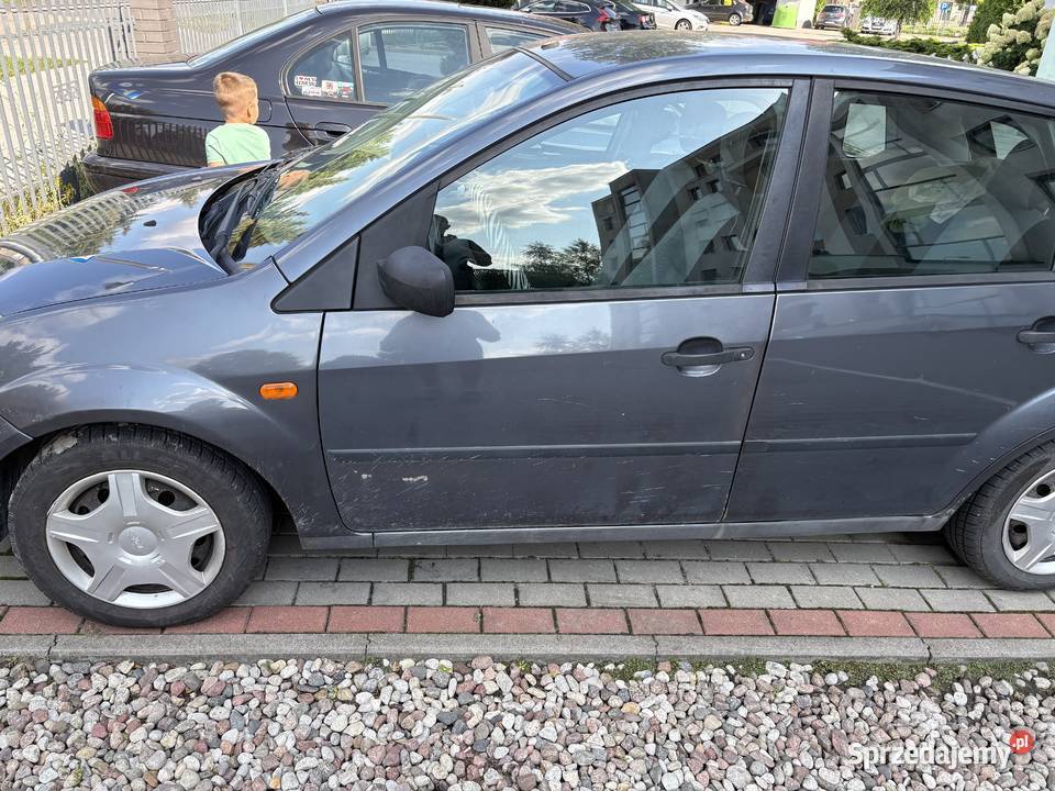 Ford Fiesta 14 2002r Brodnica sprzedam