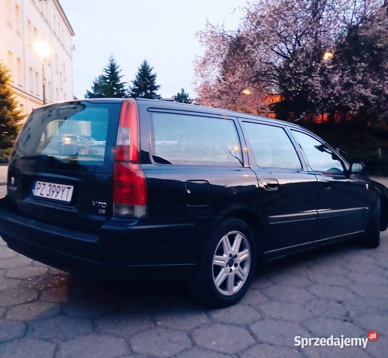 Volvo V70 24 D5 podgrzewane fotele Poznań