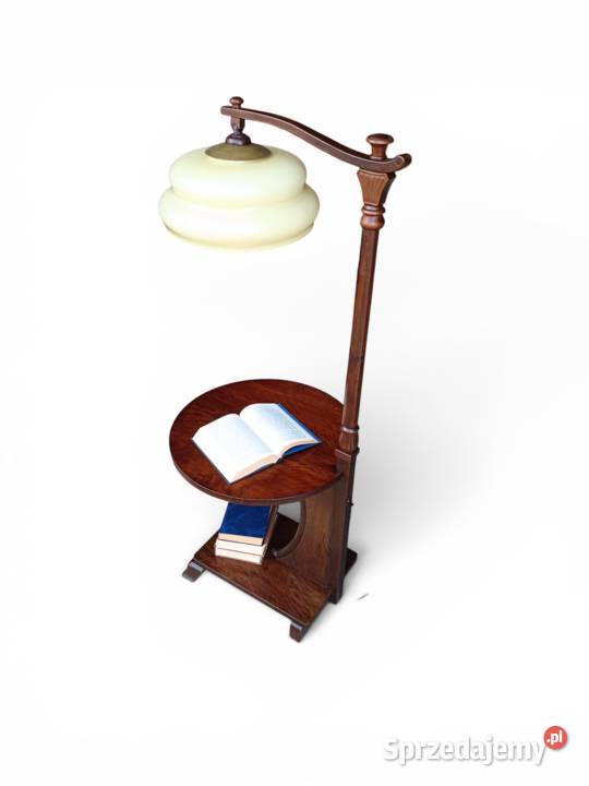 Lampa stojąca ze stolikiem bocznym w eleganckim Suchorzew