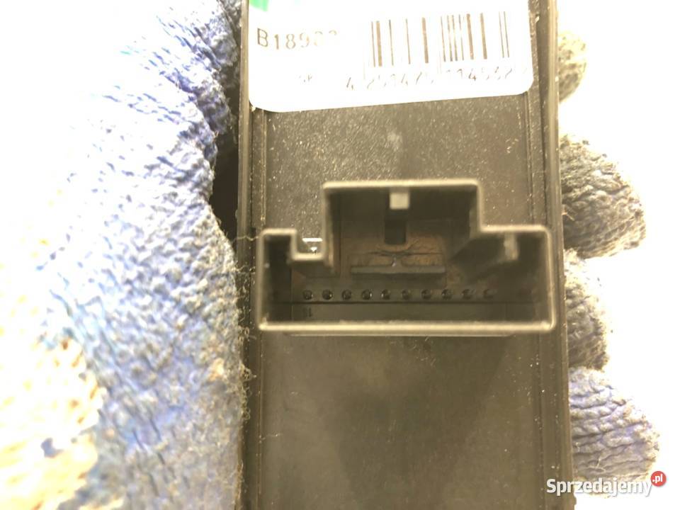 PRZEŁĄCZNIK SZYB SKODA FABIA III Kombi WŁĄCZNIK