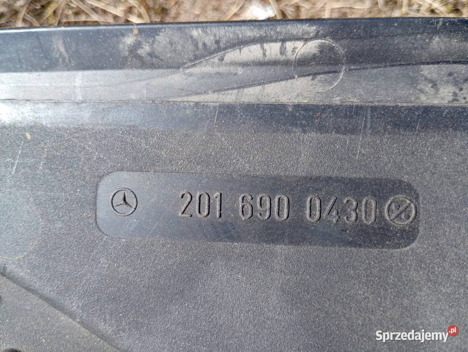 OSŁONA POKRYWA ZAPASU MERCEDES W201 2016900430
