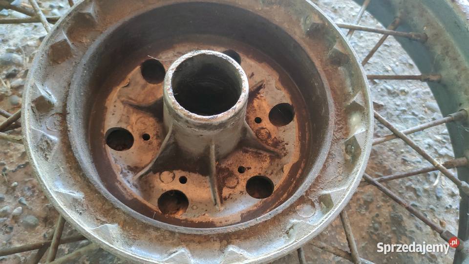 Jawa 353 Koło rawka piasta Wygiełzów