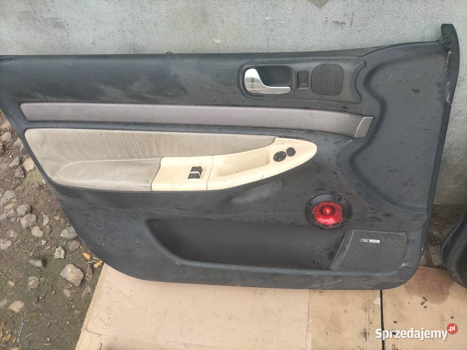 AUDI A4B5 A4 B5 KOMBI OCZKI DRZWI LEWY PRAWY