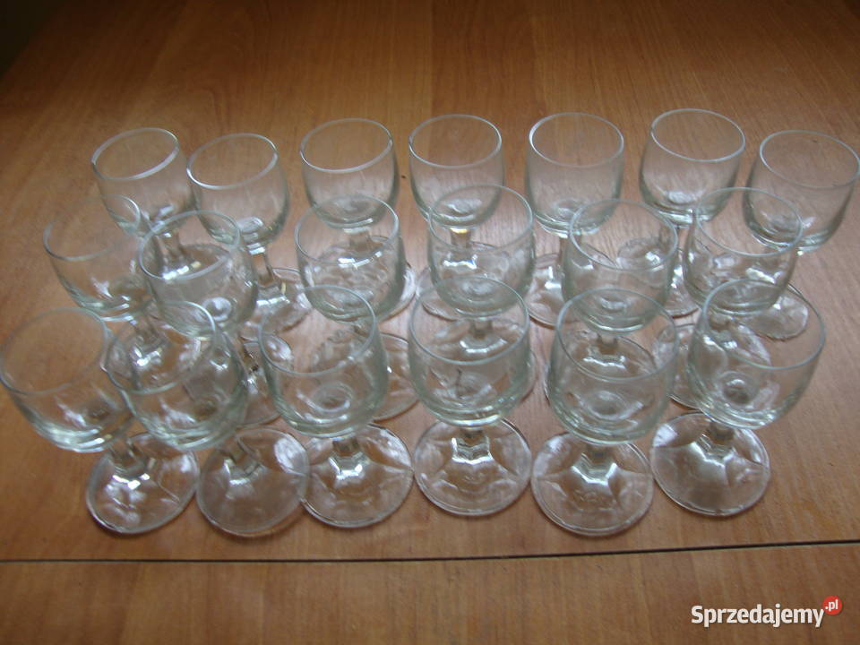 kufle kieliszki sprzedam tanio