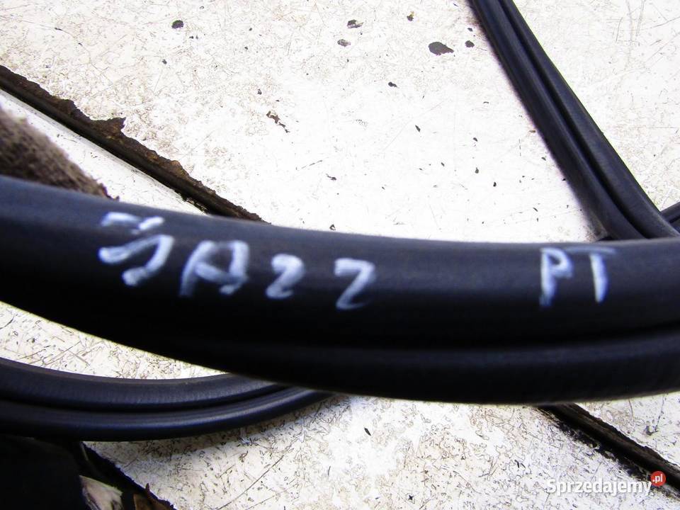 USZCZELKA DRZWI PRAWY TYŁ TYLNA HONDA JAZZ IV