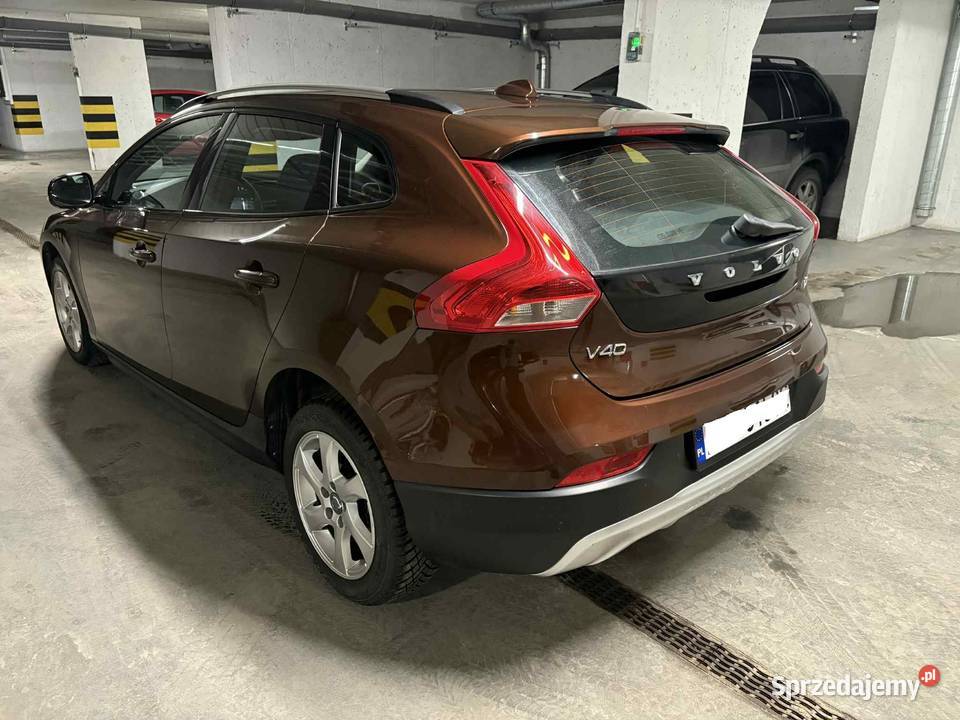 Volvo V40 II Cross Country 20 D2 DRIVEE 120 Motoryzacja Międzyrzec Podlaski