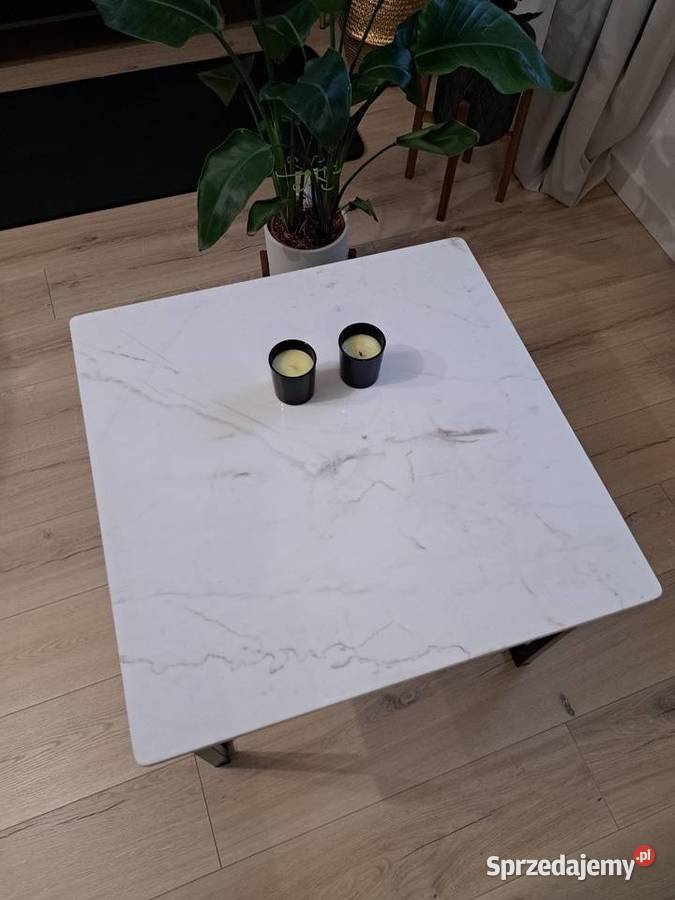 Stolik z naturalnego kamieniamarmuru mazowieckie Reguły sprzedam