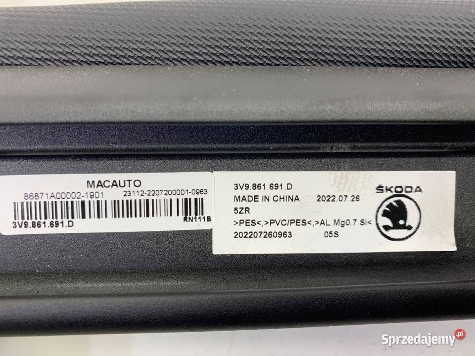 ROLETA BAGAŻNIKA SIATKA SKODA SUPERB III Kombi Rolety bagażnika sprzedam