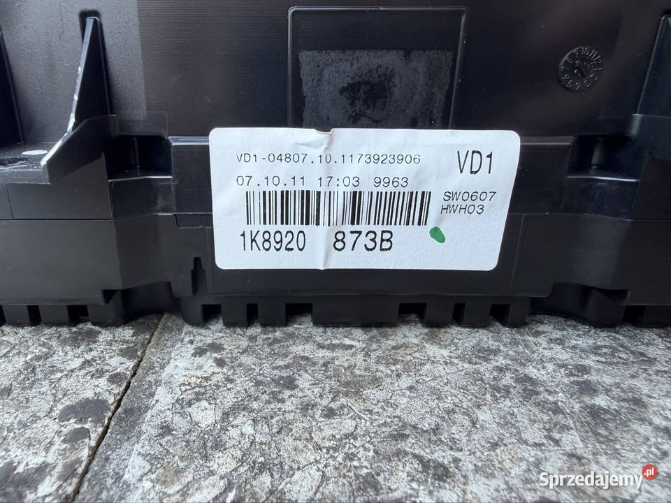 Licznik VDO VW Scirocco R 2011 20 TSI DSG Scirocco Pyskowice