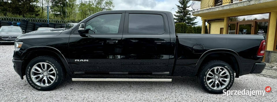 RAM 1500 4x4LaramieFull wersjaGwarancja aluminiowe felgi