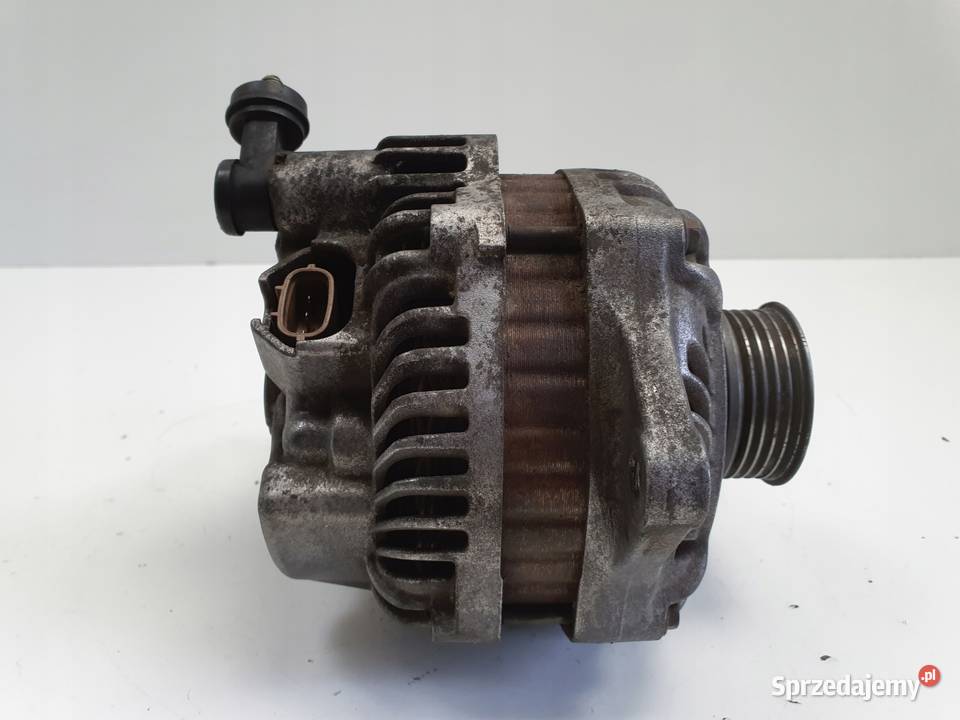 Subaru Legacy IV 20 B ALTERNATOR 23700AA520 lubelskie