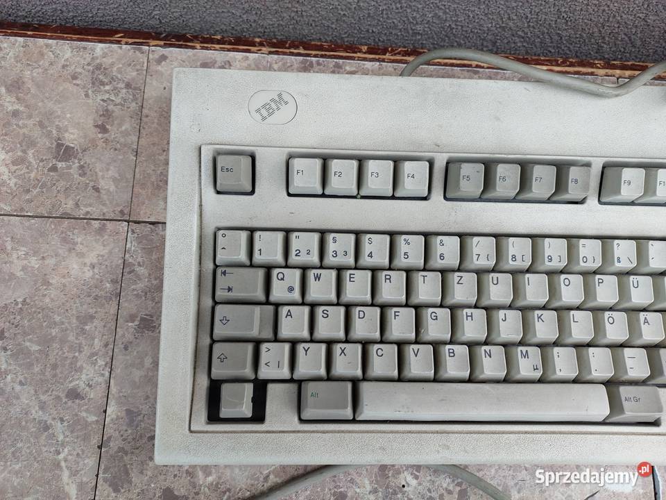Stara klawiatura do komputera IBM 1391403 z 1988 Tczew