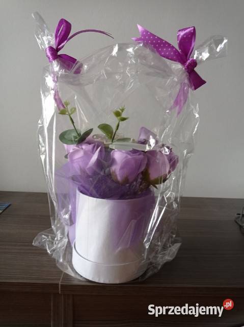 Sztuczne róże w doniczce 7 sztuk Chorzów sprzedam