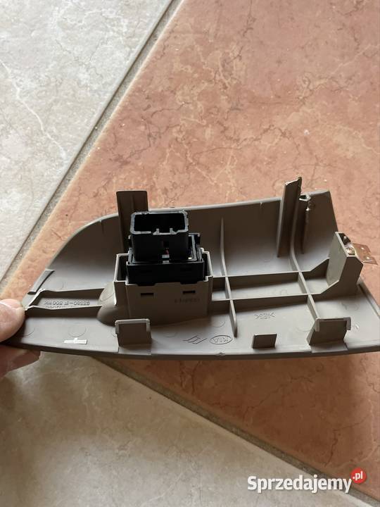 Panel sterowania szybą Kia Sportage Kajetany