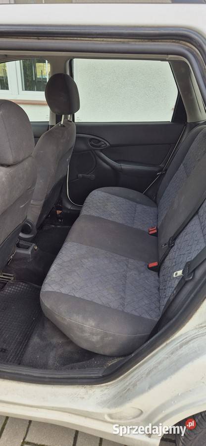FORD FOCUS LIFT KOMBI 1800 TDDIHAK radio Głogów