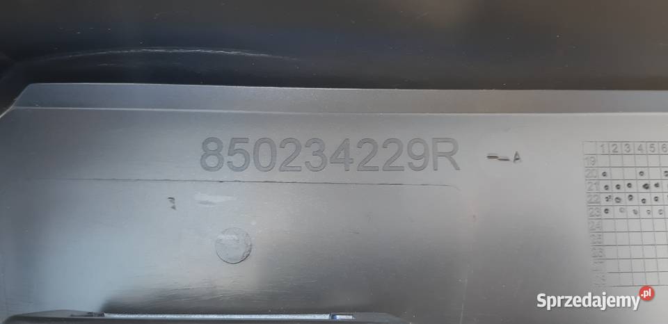 DACIA SANDERO III STEPWAY 21 ZDERZAK TYŁ TYLNY Bieleń