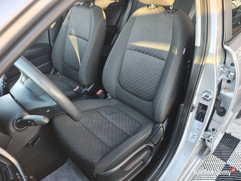 Kia Rio 2018r JEDYNE 70000 Zadbany Benzynka elektryczne szyby Zarszyn sprzedam