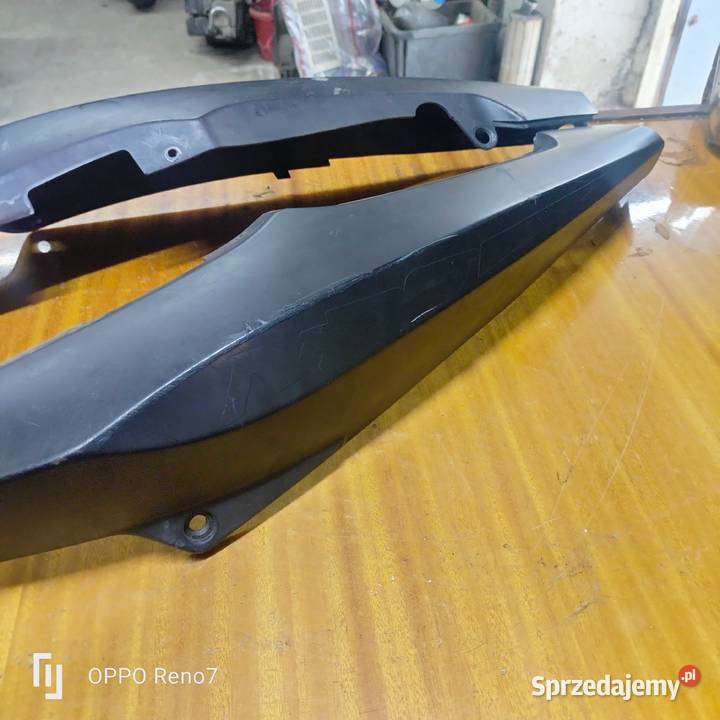 Piaggio NRG 50 plastiki pod siedzenia Łubno