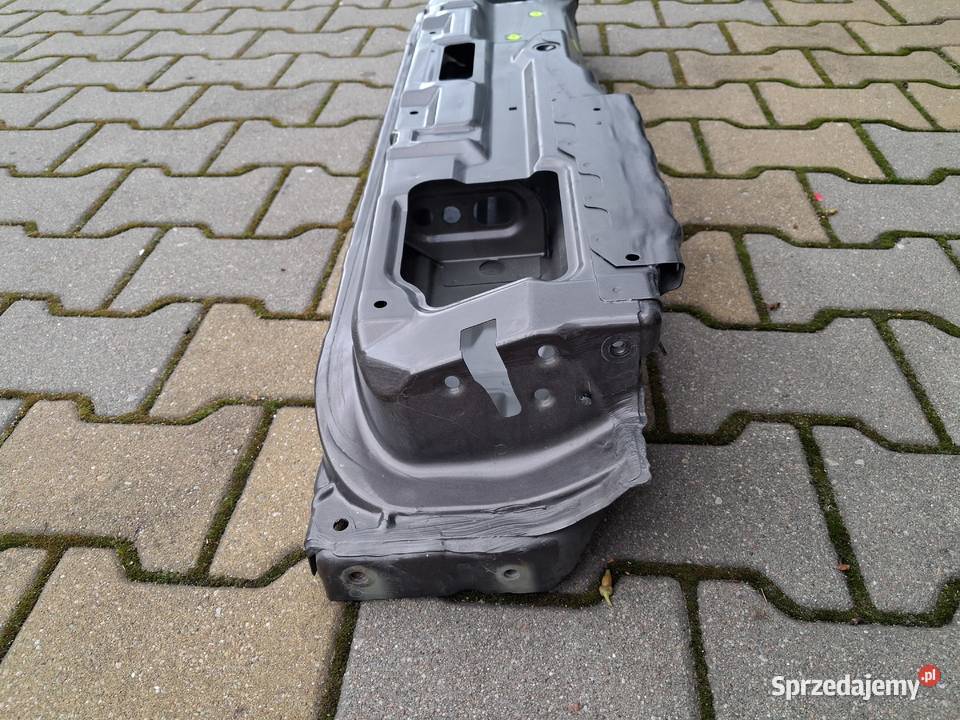 Tylna dolna klapa bagażnika Mitsubishi Outlander automatyczna Zambrów