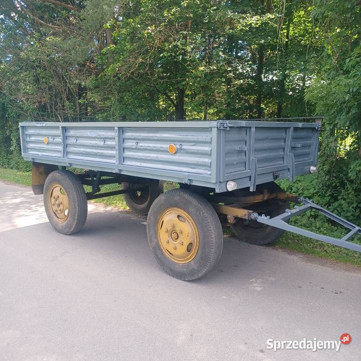 Przyczepa 4T nieuszkodzony Piaski