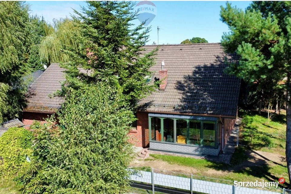 Wyjatkowy dom w Piasku k Pszczyny Piasek