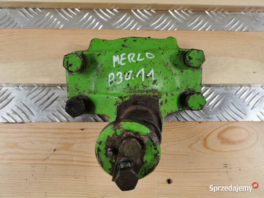 Merlo P 3011 Ucho górne zwrotnicy Wilkowo