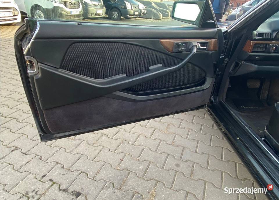 Mercedes SEC 560 V8 ikona motoryzacji Pruszków