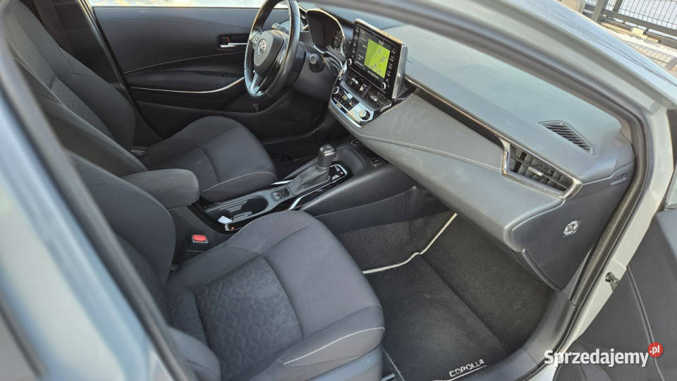 Toyota Corolla 18 HSD FVat 23 Ast Parkowani bluetooth Otwock Mały