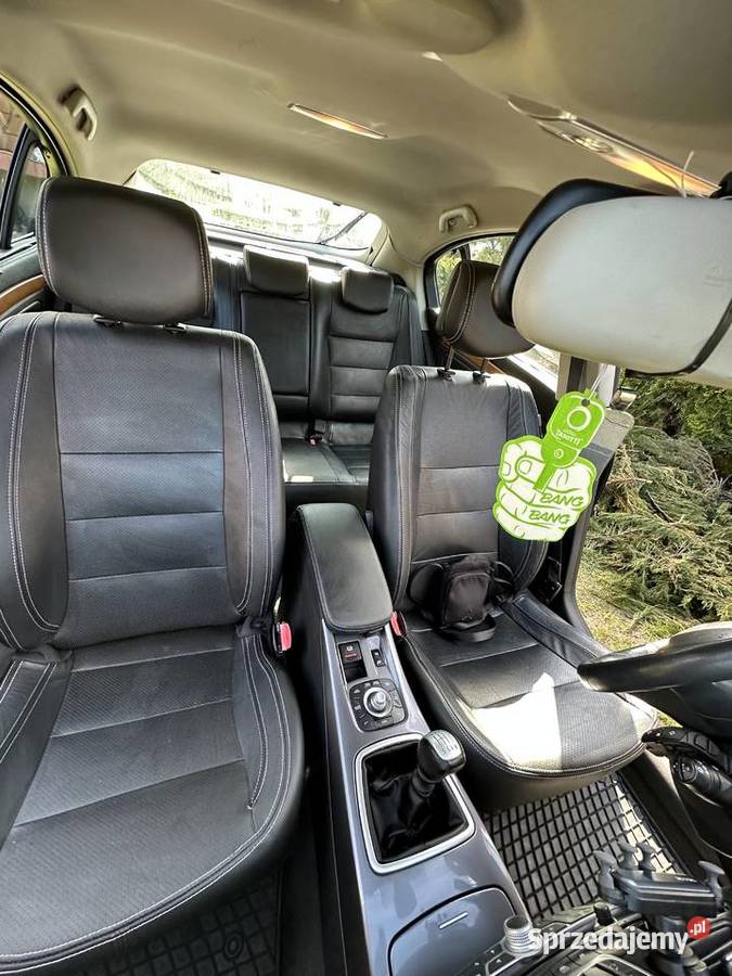 Renault laguna 3 20 dci 150 initiale Paris manualna Psary