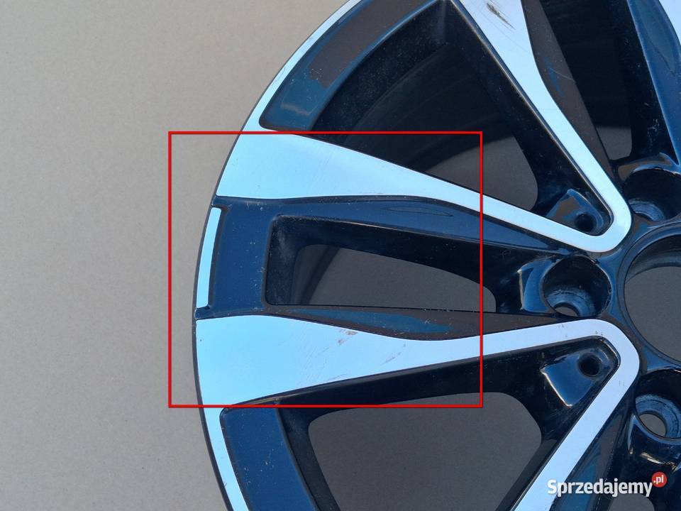 MERCEDES CKLASA W206 FELGA ALUFELGA 17 5X112 7J Średnica 17" Bieleń