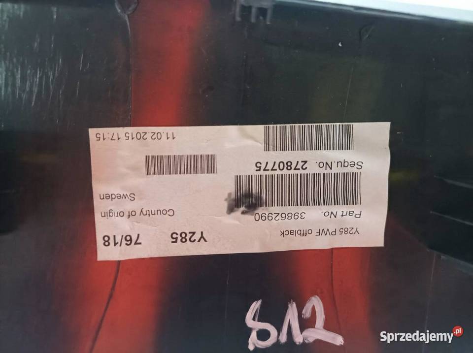 TAPICERKA BOCZEK OSŁONA KLAPY BAGAŻNIKA Volvo XC