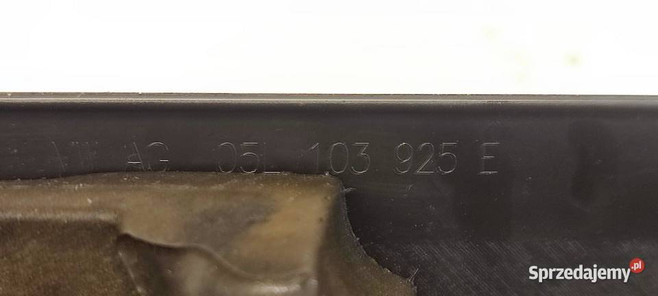 VW TIGUAN II OSŁONA SILNIKA GÓRNA 05L103925E