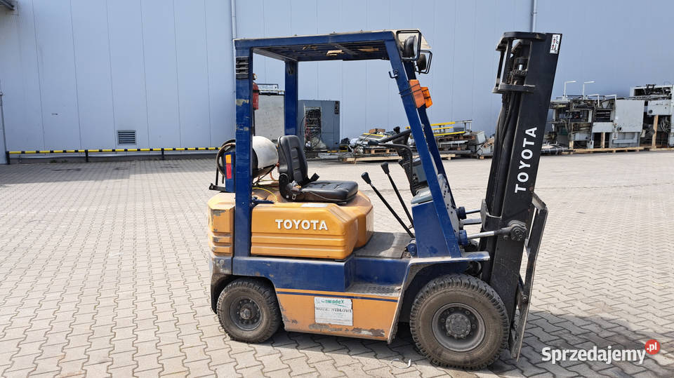 Syndyk sprzeda wózek widłowy Toyota 5FGL15 Kraków