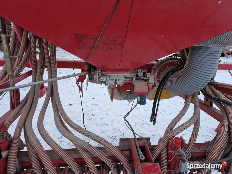 Siewnik pneumatyczny Kverneland Accord 3m Rolnictwo Pacanów