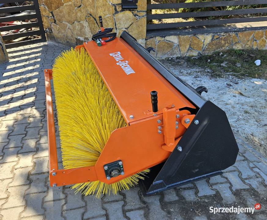 HIT cenowy Zamiatarka z łyżką 14m 24m napęd Mroczków Duży